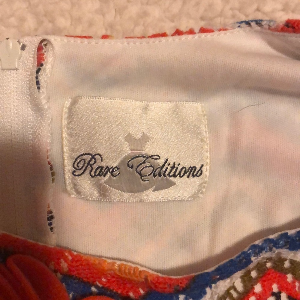 Dress - Picture 2 of 2